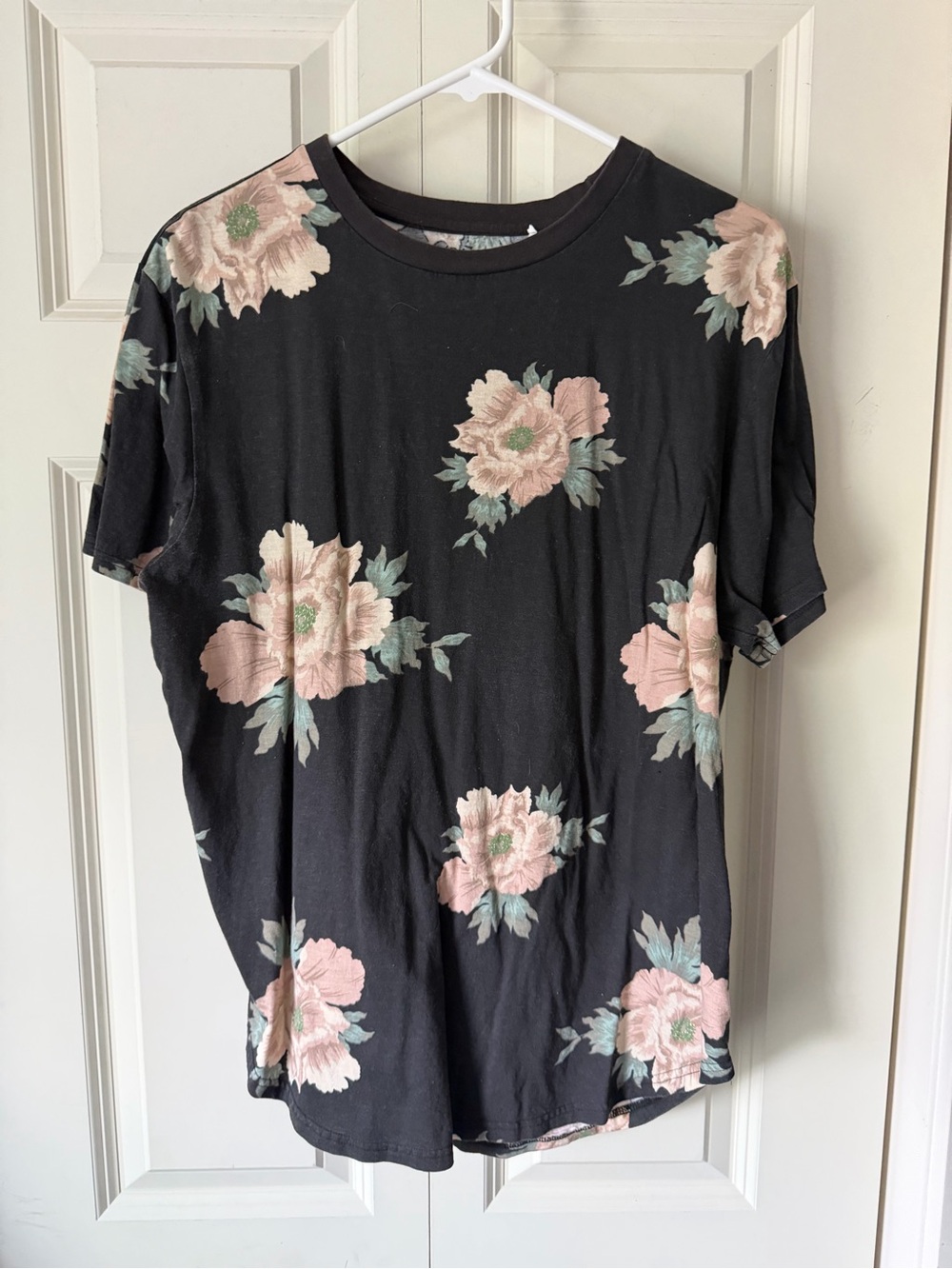 PacSun Black Short-Sleeve Tee with Pink Floral Pattern